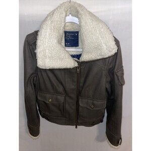 American Eagle Outfitters Women’s Fleece Jacket Size Medium Army Green Outdoors
